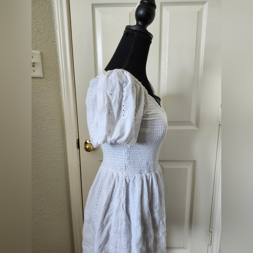 American Eagle White Smocked Puff Sleeve Embroidered Mini Dress M - Picture 10 of 15